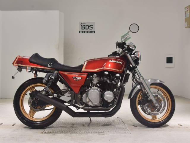 Kawasaki ZEPHYR750