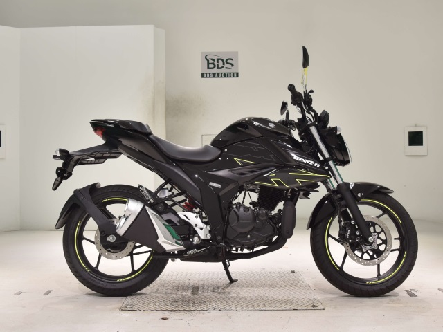 Suzuki GIXXER150