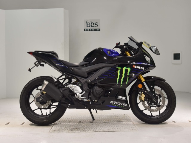 Yamaha YZF-R25A 2020