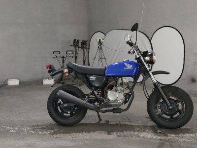 Honda APE50 2009