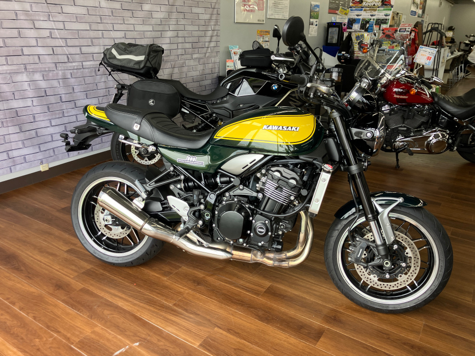 Kawasaki Z900RS 2024