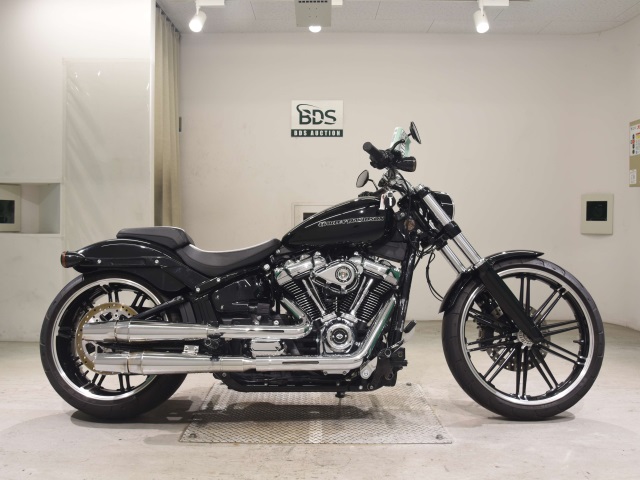 HD BREAKOUT FXBRS1870 2021