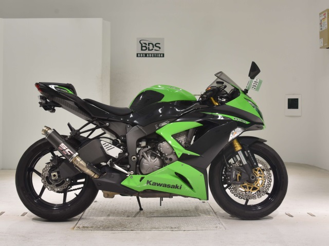 Kawasaki ZX-6RA 2013