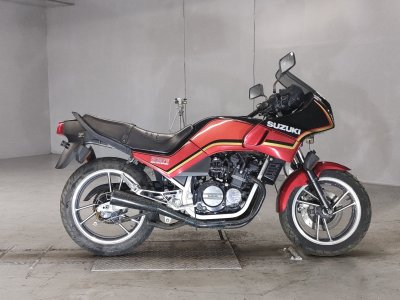 Suzuki GS250FW