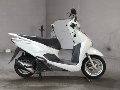 Honda LEAD125 2018