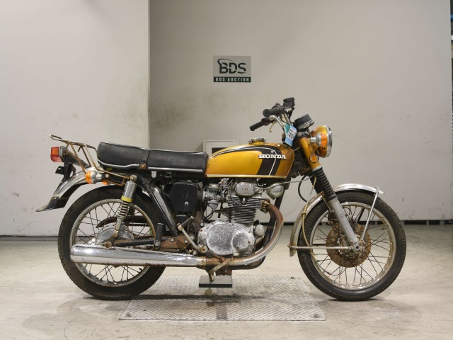 Honda CB350FOUR 1971