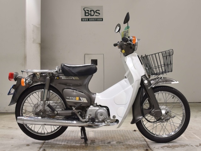 Honda C90 1987