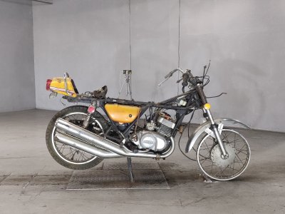 Kawasaki 250SS