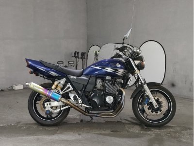 Yamaha XJR400 2008