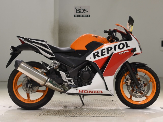 Honda CBR250RA 2015