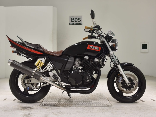 Yamaha XJR400 2002