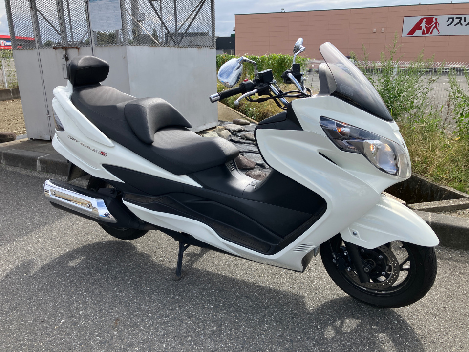 Suzuki SKYWAVE 400