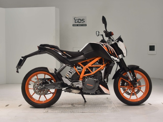 KTM 390 DUKE 2015