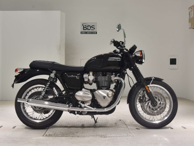 Triumph BONNEVILLE T120 2023