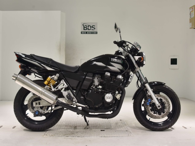 Yamaha XJR400 2002