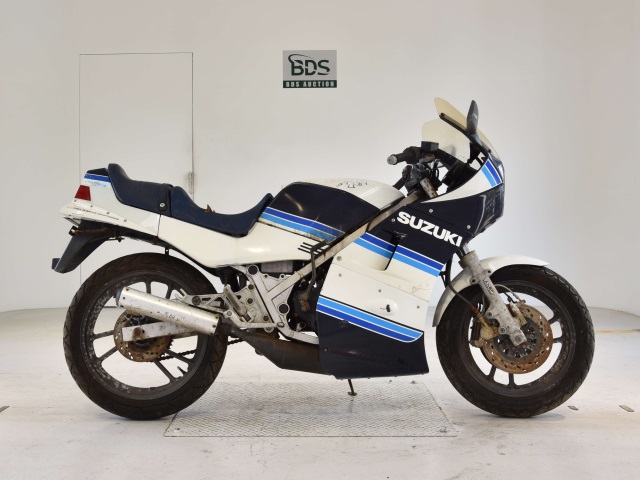 Suzuki RG250 GAMMA
