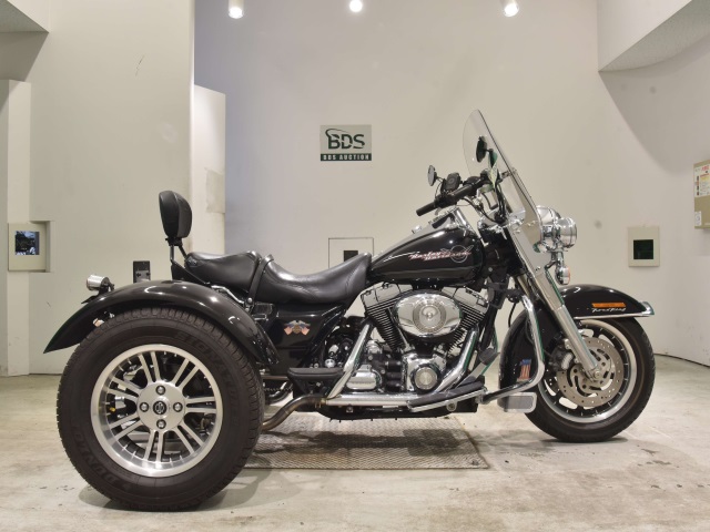 HD ROAD KING FLHR1580 TRIKE 2006