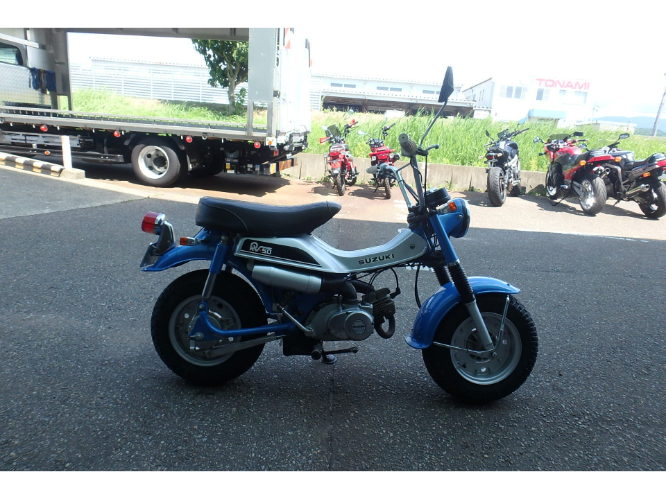 Suzuki RV50