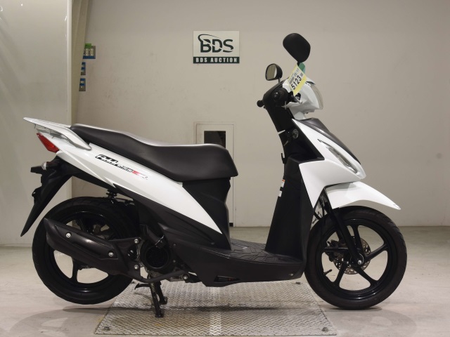 Suzuki ADDRESS V110