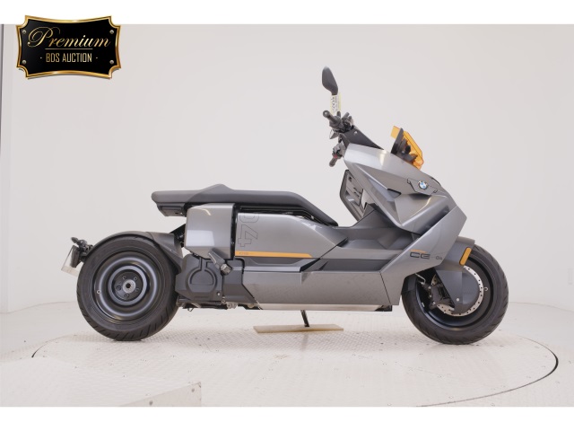 BMW CE04 2022