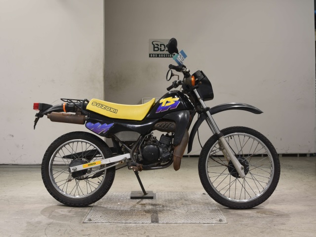 Suzuki TS50