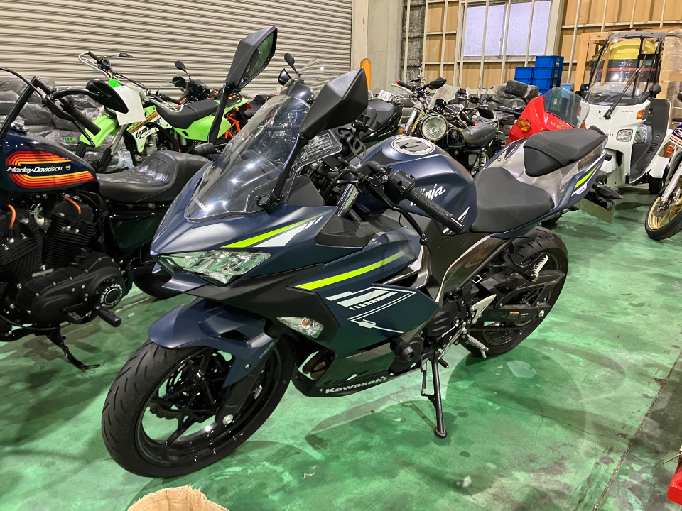 Kawasaki NINJA400KRT 2023