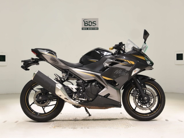 Kawasaki NINJA400 2022