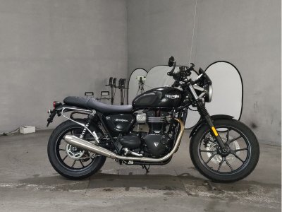 Triumph STREET TWIN 900 2016