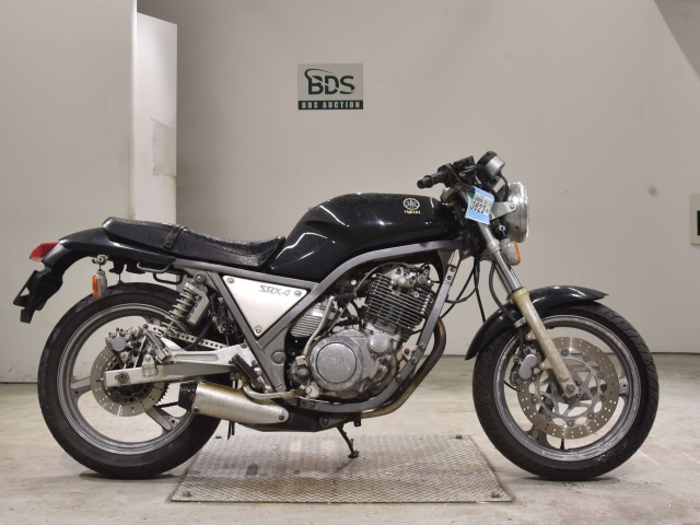 Yamaha SRX400 1990