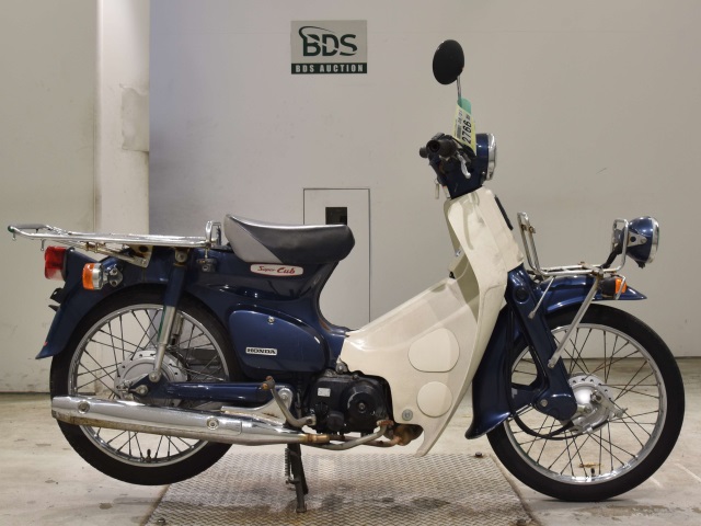 Honda C50 2008