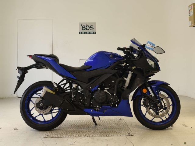 Yamaha YZF-R25A 2021