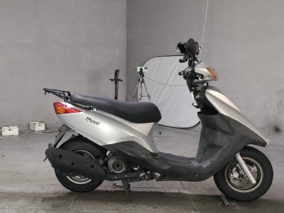 Yamaha AXIS TREAT 2012