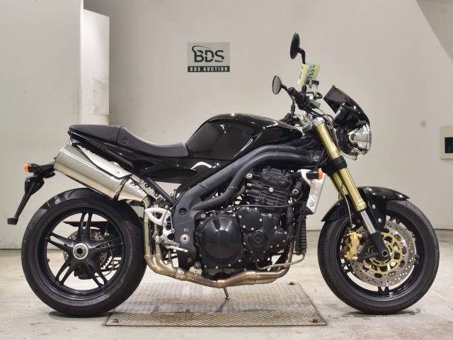 Triumph SPEED TRIPLE 2005