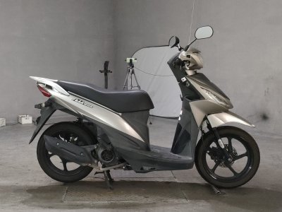 Suzuki ADDRESS V110