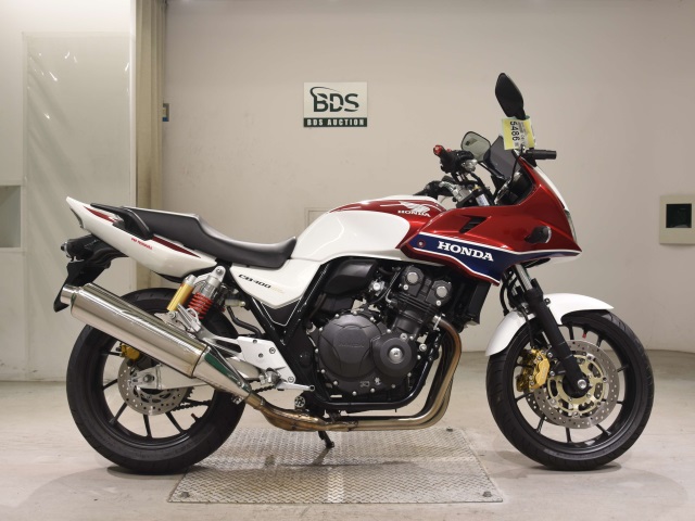 Honda CB400SF BOLDOR 2015