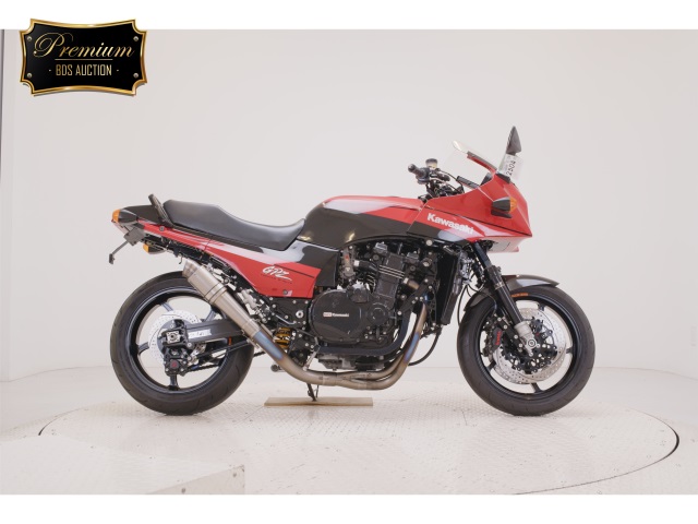 Kawasaki GPZ900R 2000