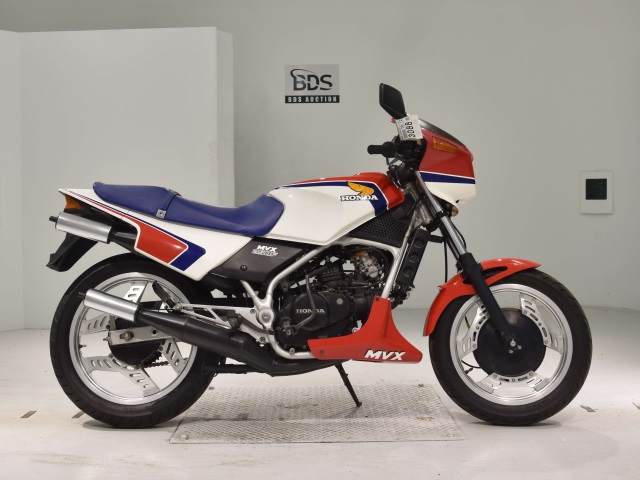 Honda MVX250F 1983
