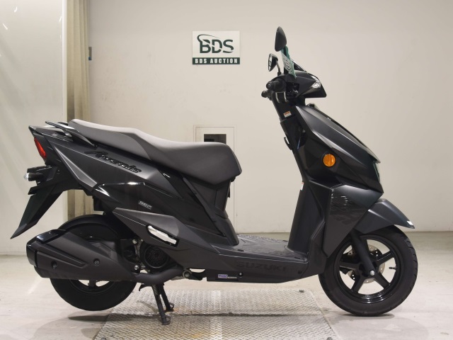 Suzuki AVENIS125-2