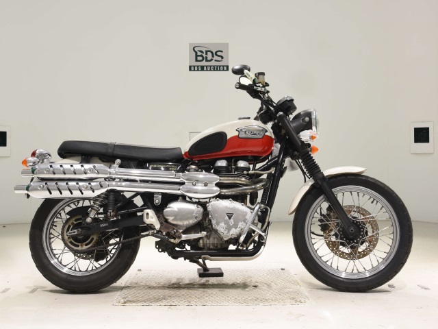 Triumph SCRAMBLER 900 2006