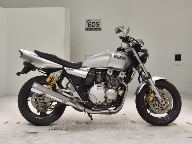 Yamaha XJR400 2001