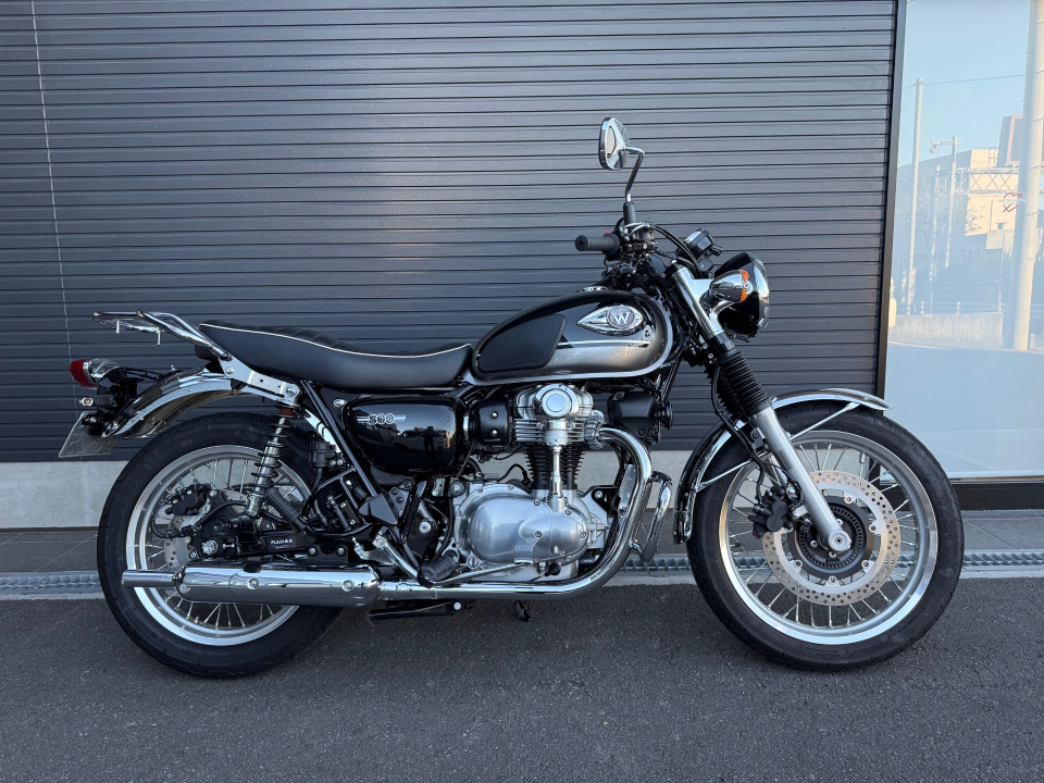 Kawasaki W800 2024