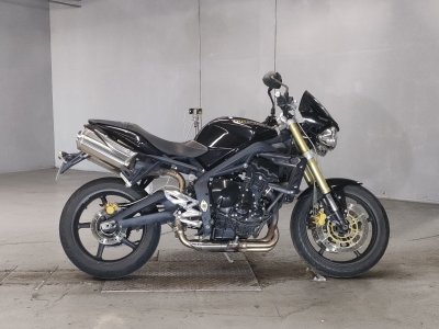 Triumph STREET TRIPLE 2006