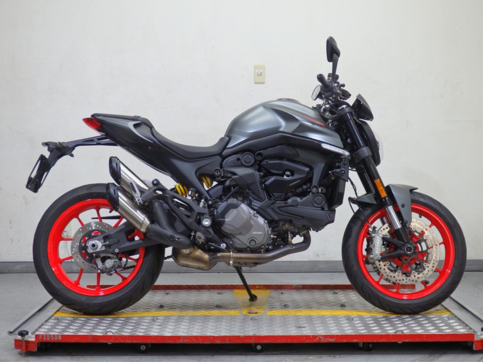 Ducati MONSTER 937 PLUS 2022