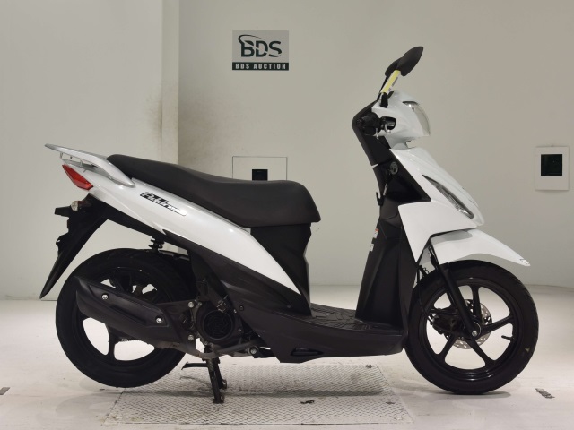 Suzuki ADDRESS V110