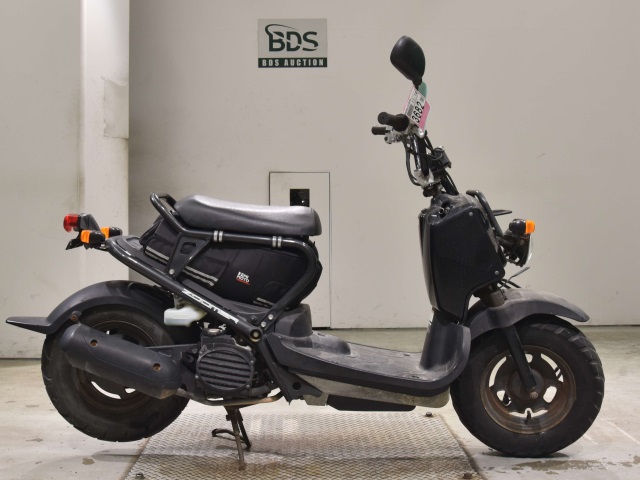 Honda ZOOMER 2004