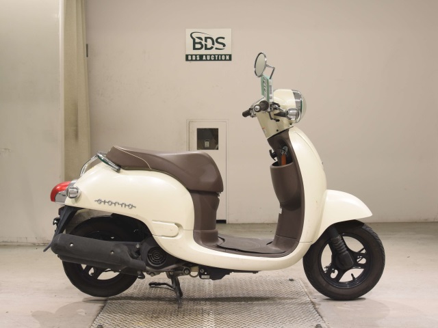 Honda GIORNO 2011