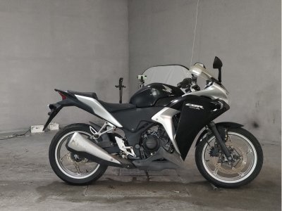 Honda CBR250R 2011