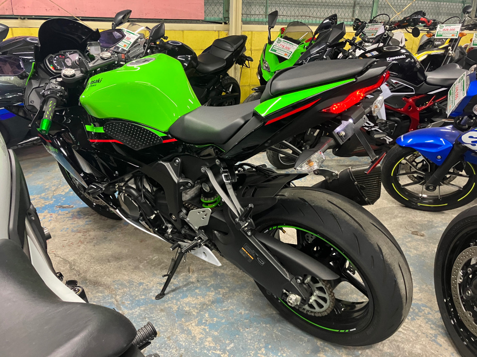 Kawasaki ninja zx-6r krt 2020