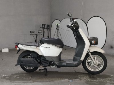 Honda BENLY50 2018