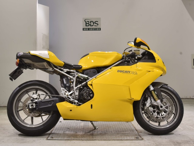 Ducati 749S 2003